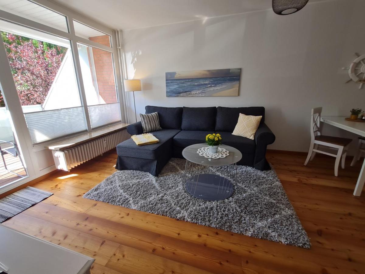 Wohnung Fleethoern - Zentral, Ruhig, Mit Parkplatz Und Balkon Kiel Esterno foto