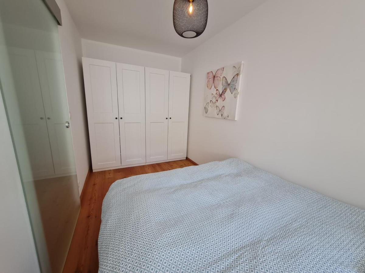 Wohnung Fleethoern - Zentral, Ruhig, Mit Parkplatz Und Balkon Kiel Esterno foto